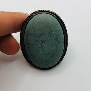 Blue round Jew with stretchy band